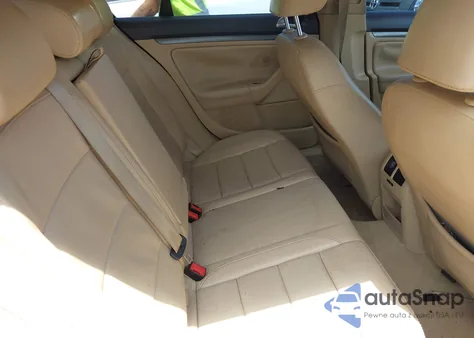 2009 Volkswagen Jetta Se z USA, uszkodzony, nr VIN 3VWRM71K09M135166